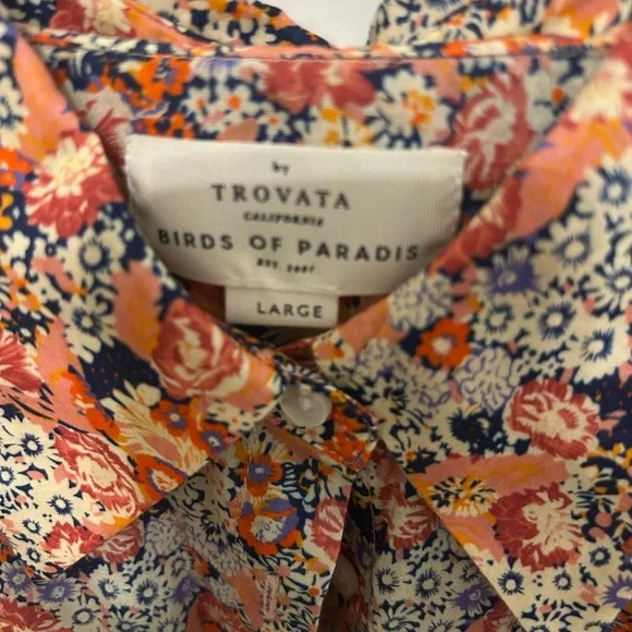 Trovata Multicolor Floral Button Down Shirt - Picture 4 of 5